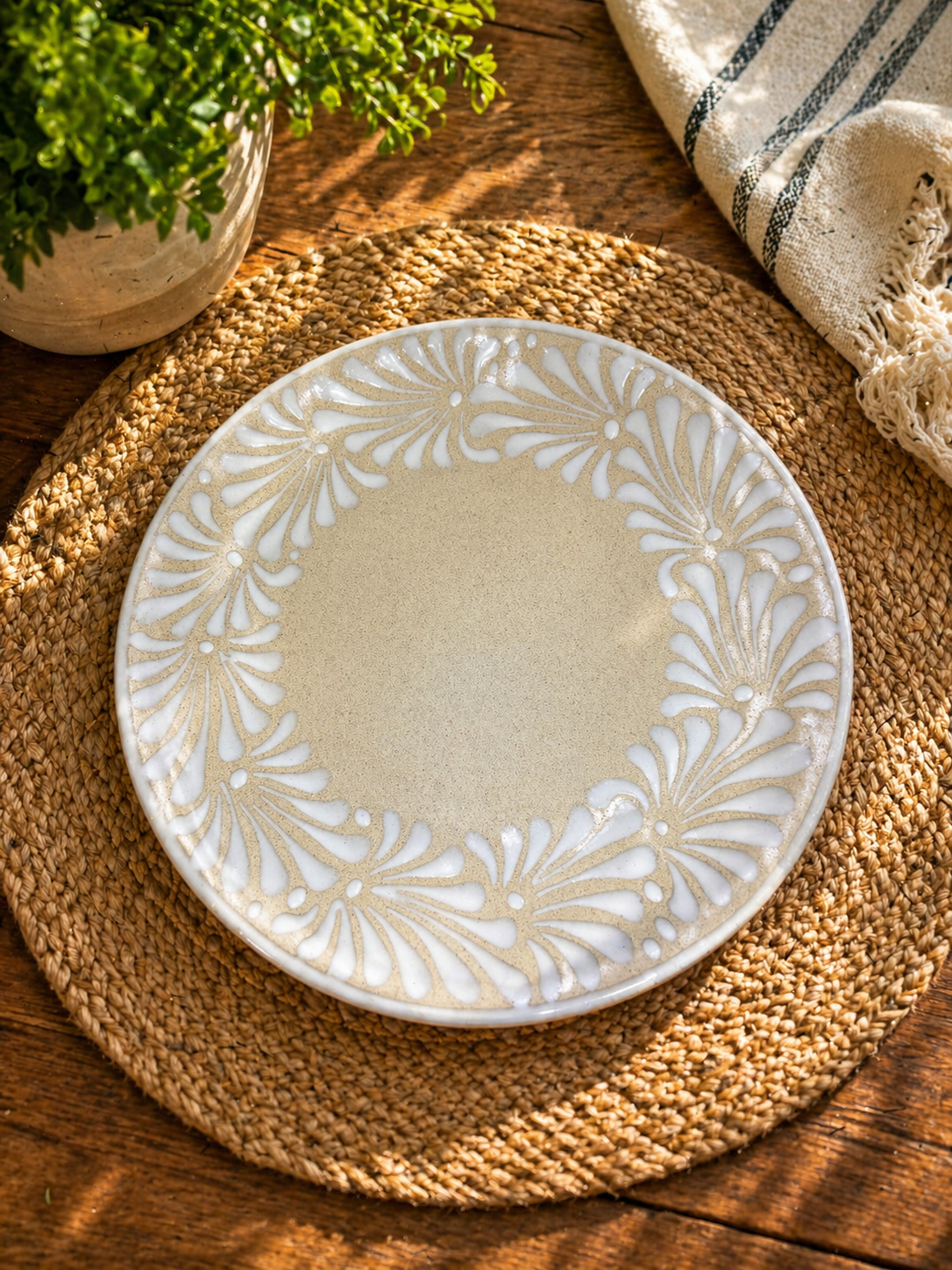 White Large Espiga plate