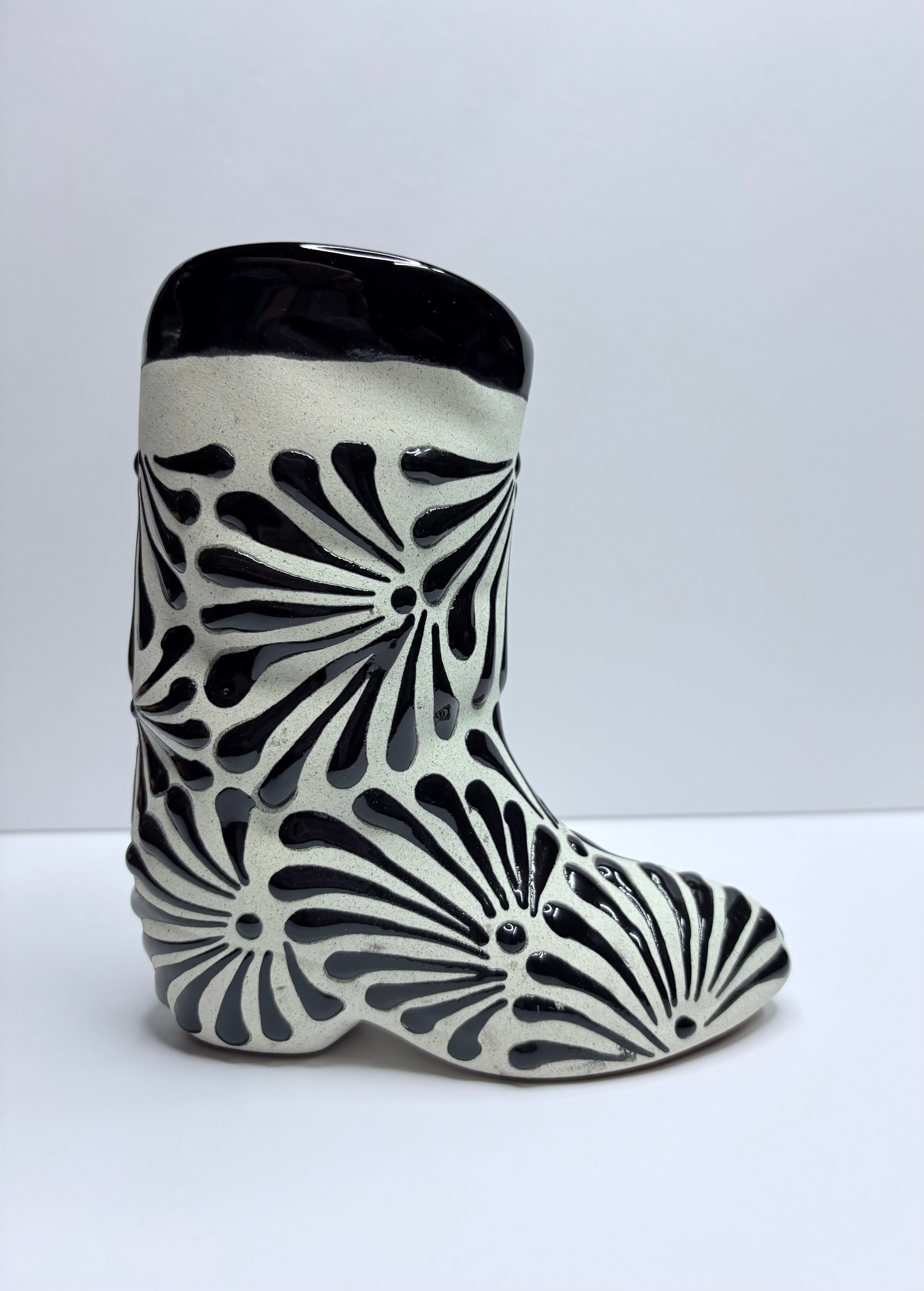 Talavera boot style decor