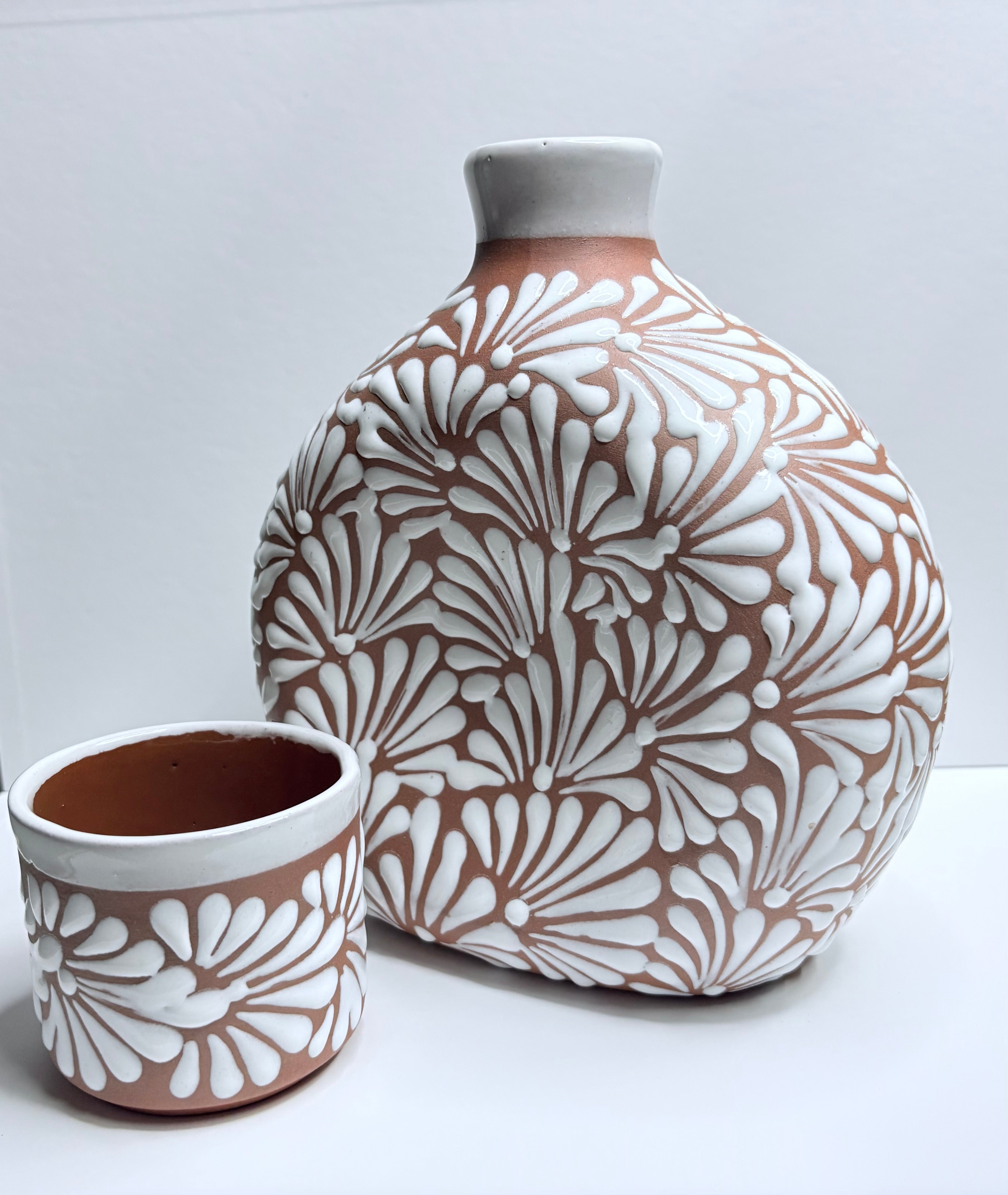 Talavera style-terracotta water Decanter